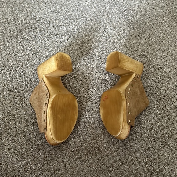 AVELLINI Made Italy Suede Leather Boho Clog Mules Women’s heels Shoes - Picture 4 of 6